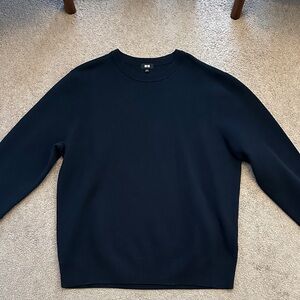 Uniqlo Men's Dark Blue Crewneck Sweater